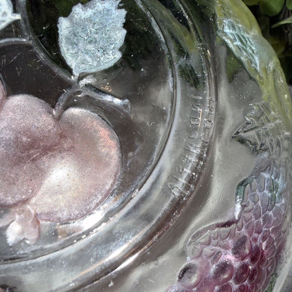 Firna Clear Embossed Multi-Colored Fruit Vegetable Design Glass Bowl - Picture 4 of 6
